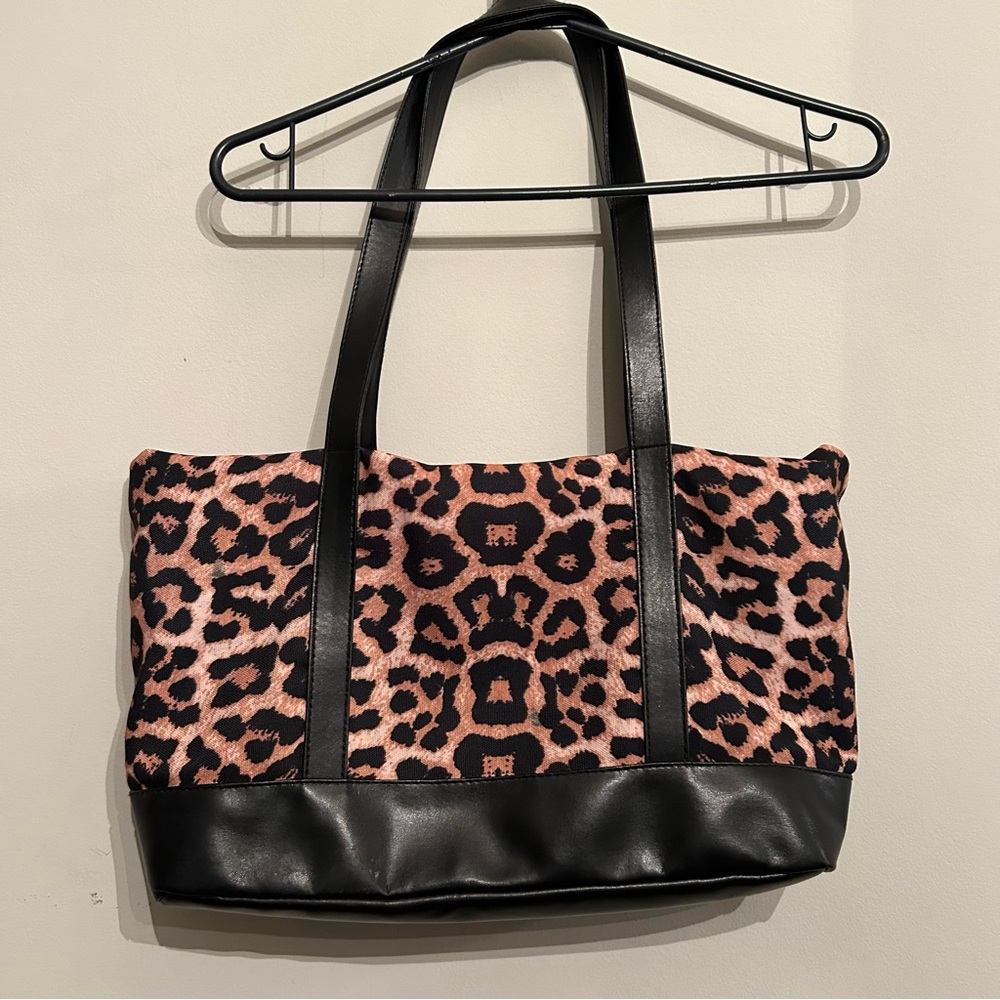 Leopard Jaquan cheetah black vegan leather laptop tote